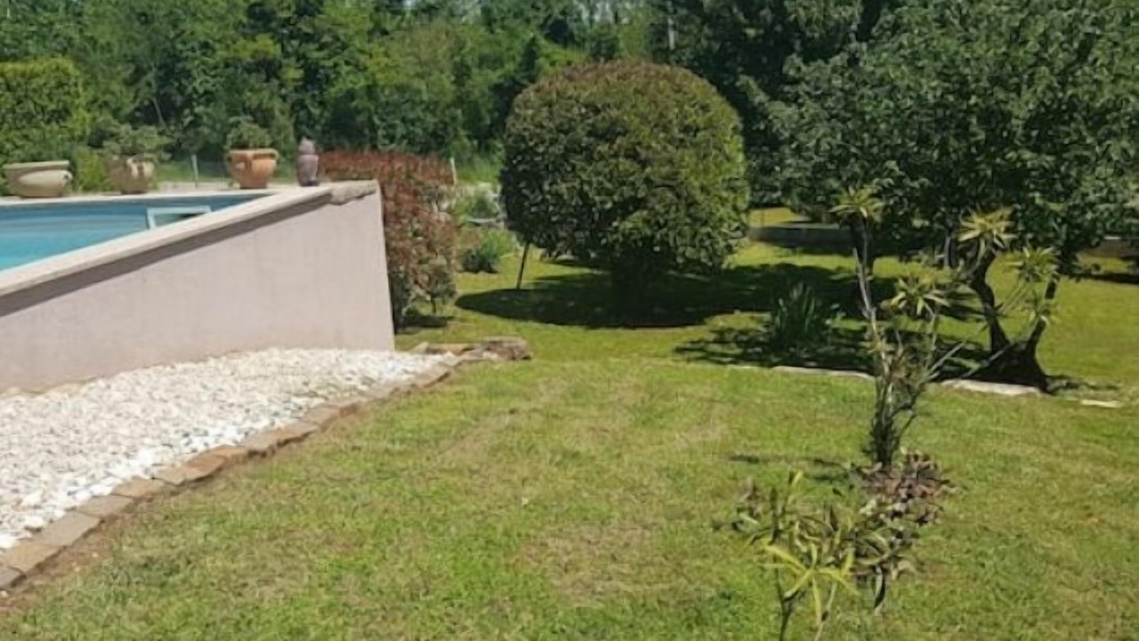 Photo of Outdoor in Materada