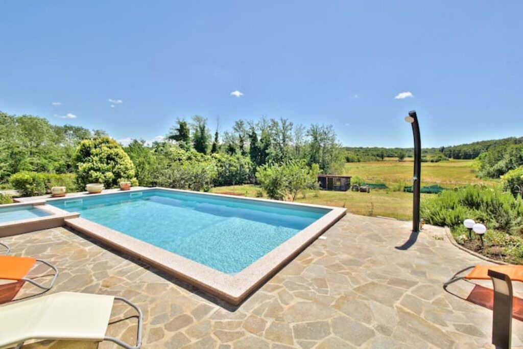 Photo of Outdoor in Materada