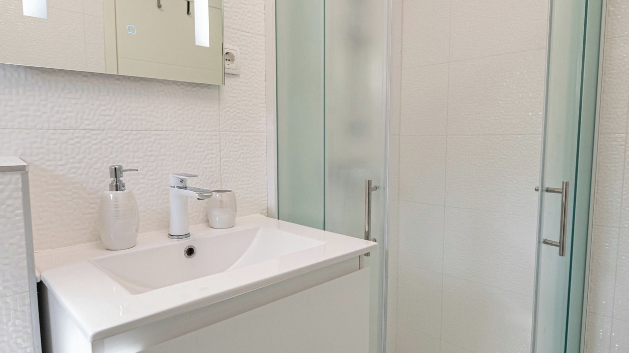 Photo of Bathroom in Iz