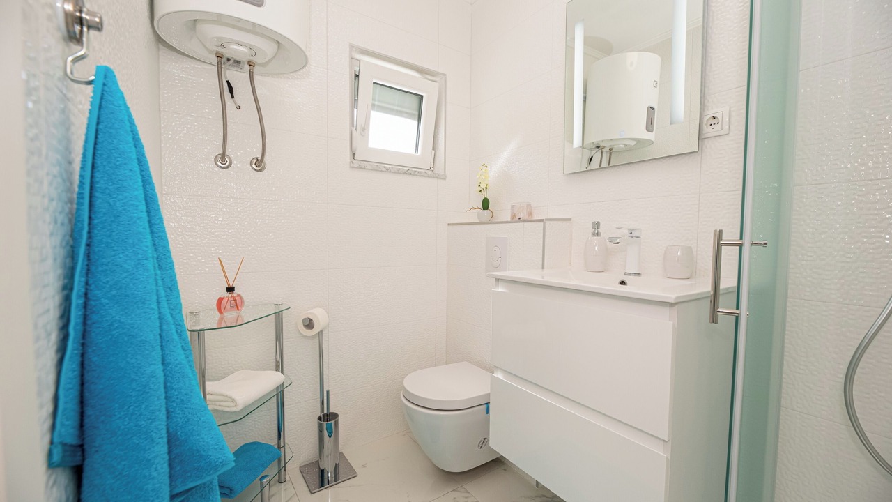 Photo of Bathroom in Iz