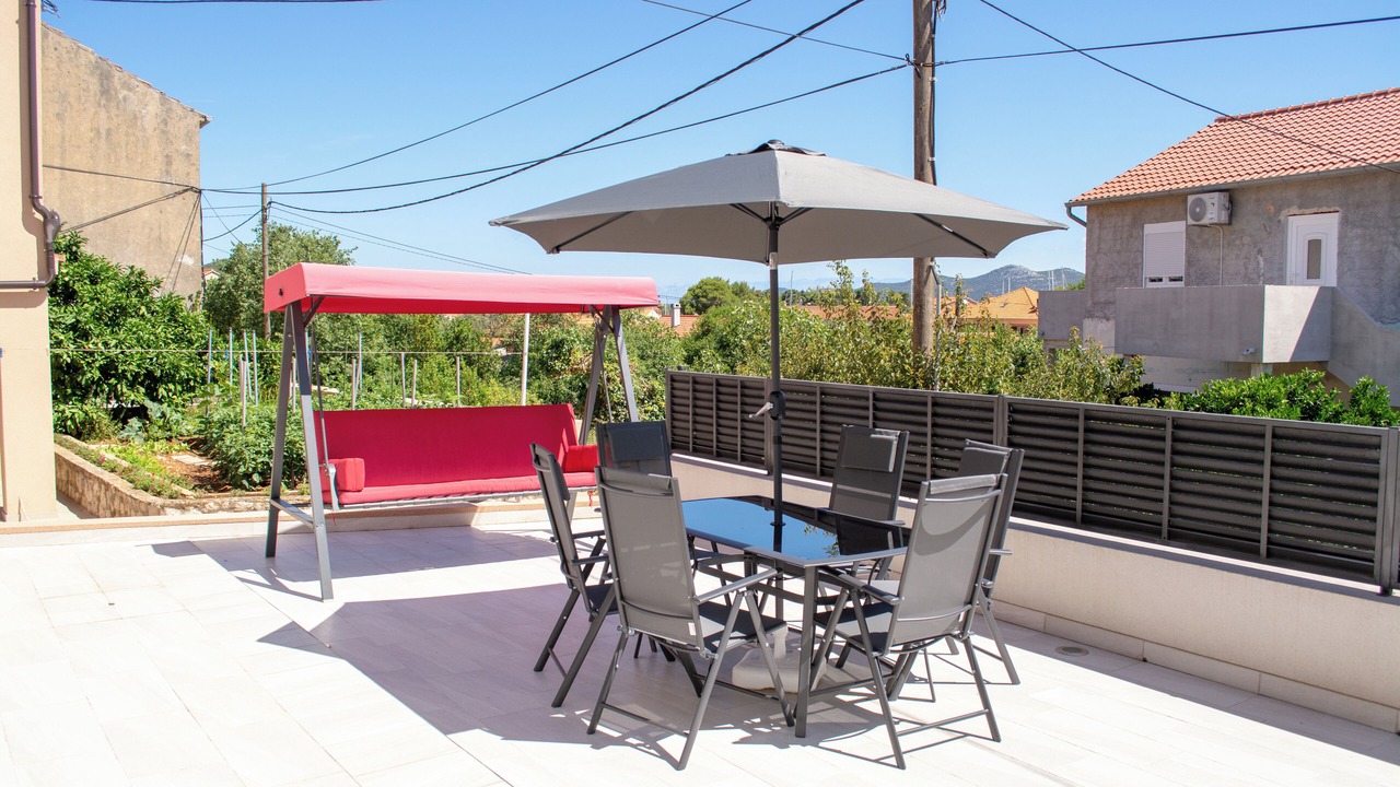 Photo of Patio Balcony in Iz