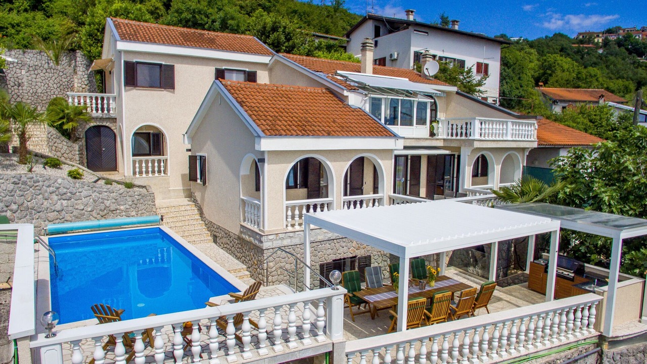 Photo of Outdoor in Sarsoni