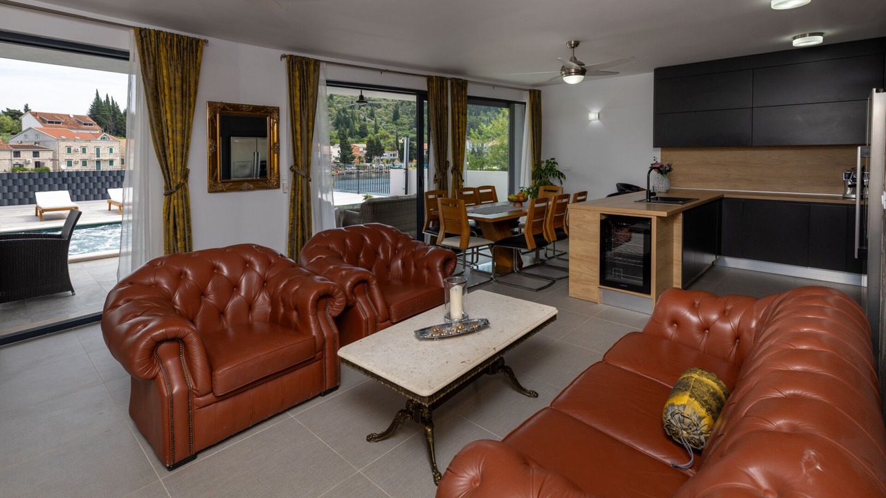Photo of Livingroom in Blace