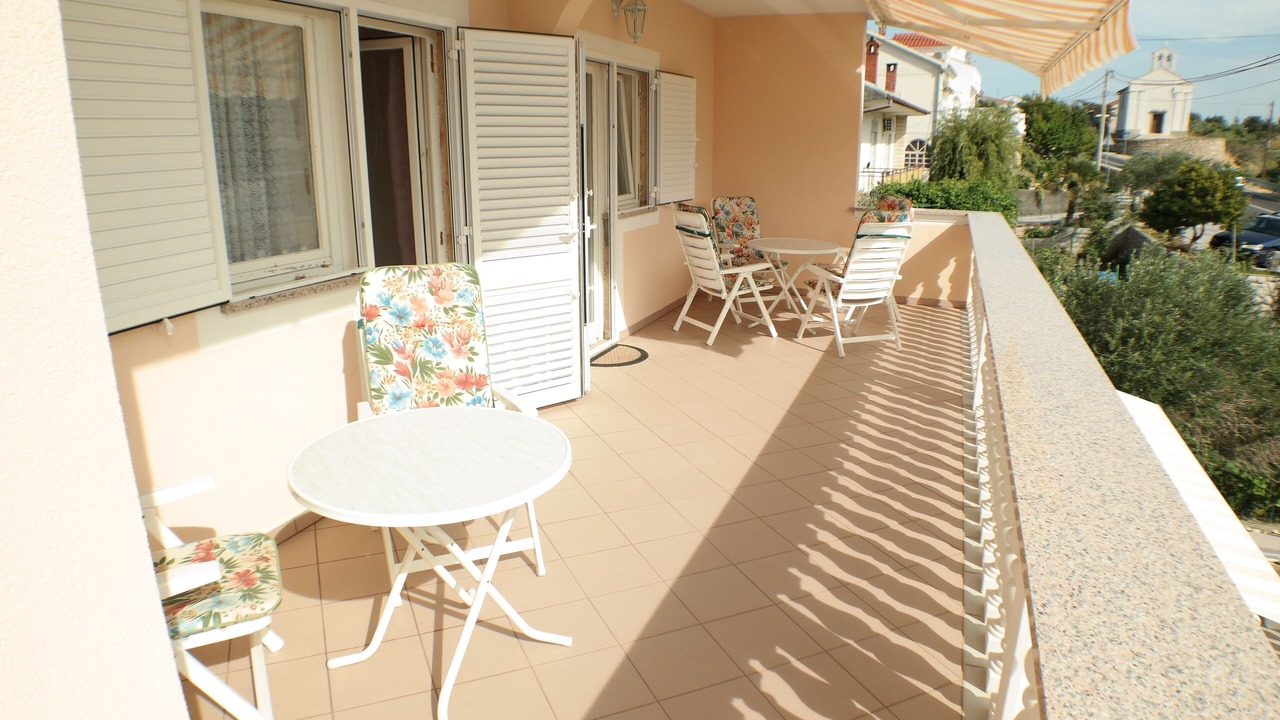 Photo of Outdoor in Mundanije