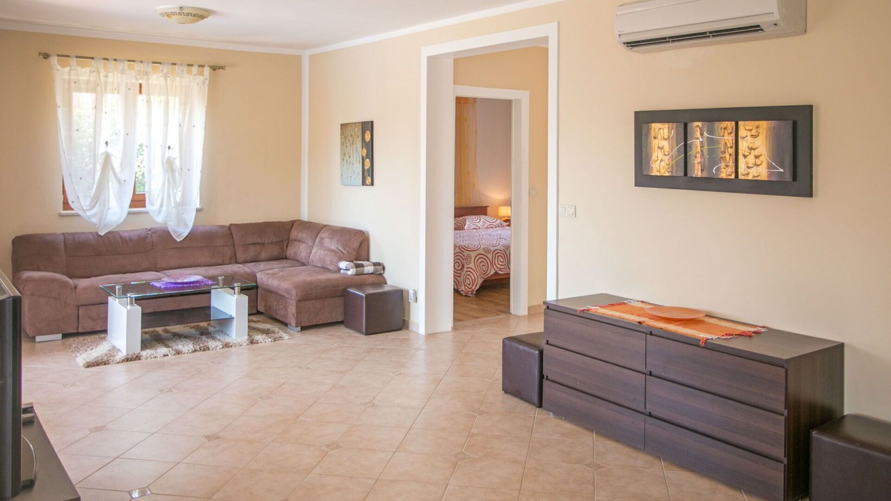 Photo of Bedroom in Buici