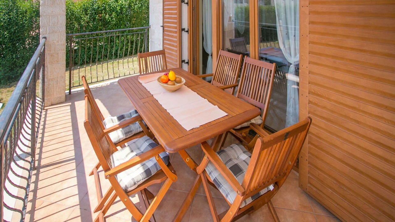 Photo of Outdoor in Buici