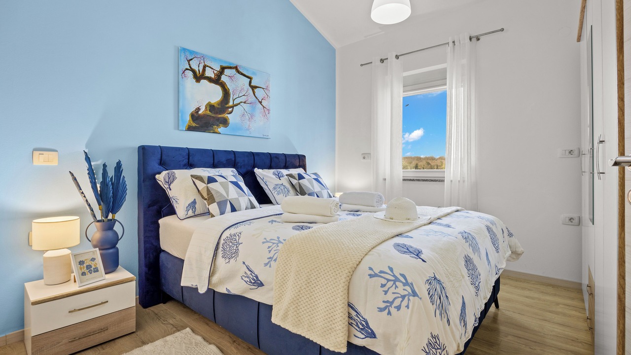 Photo of Bedroom in Sisan