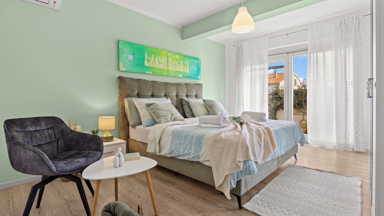Photo of Bedroom in Sisan