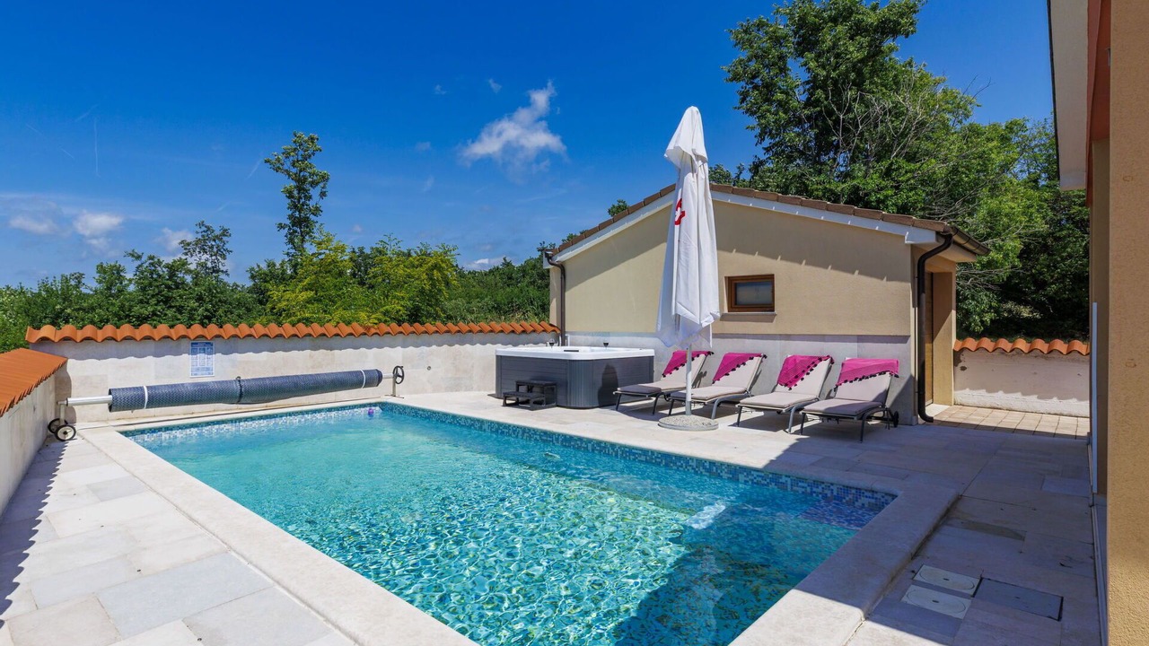 Photo of Outdoor in Pinezici