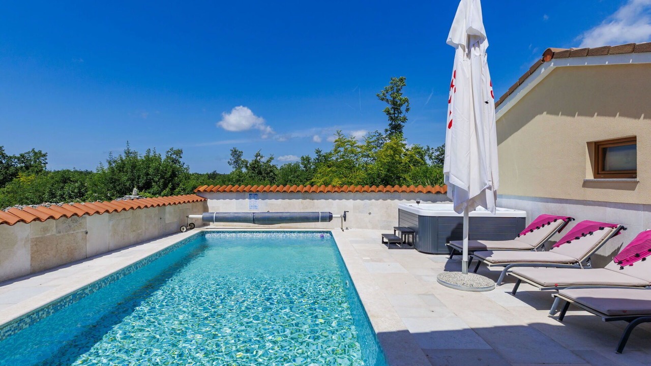 Photo of Outdoor in Pinezici
