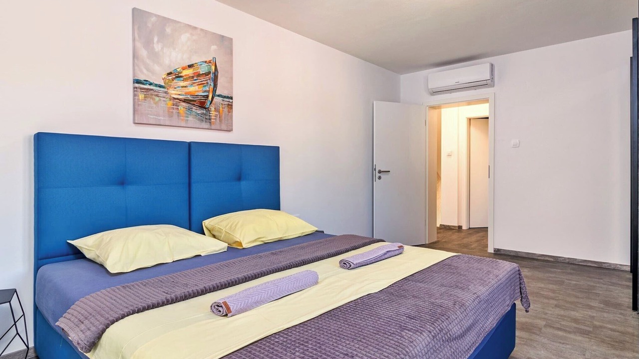 Photo of Others in Fazana