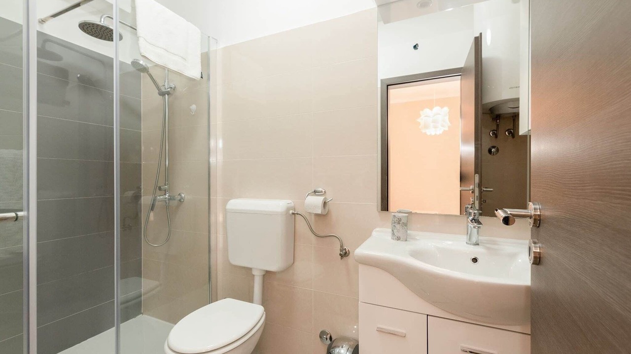 Photo of Bathroom in Ravni