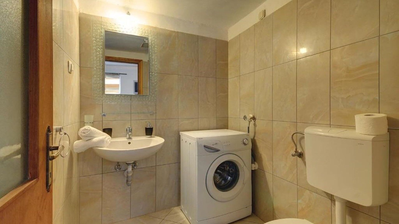 Photo of Bathroom in Gracisce