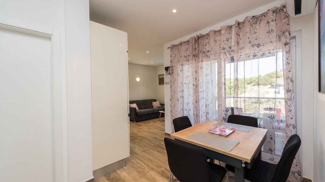 Photo of Livingroom in Lukoran