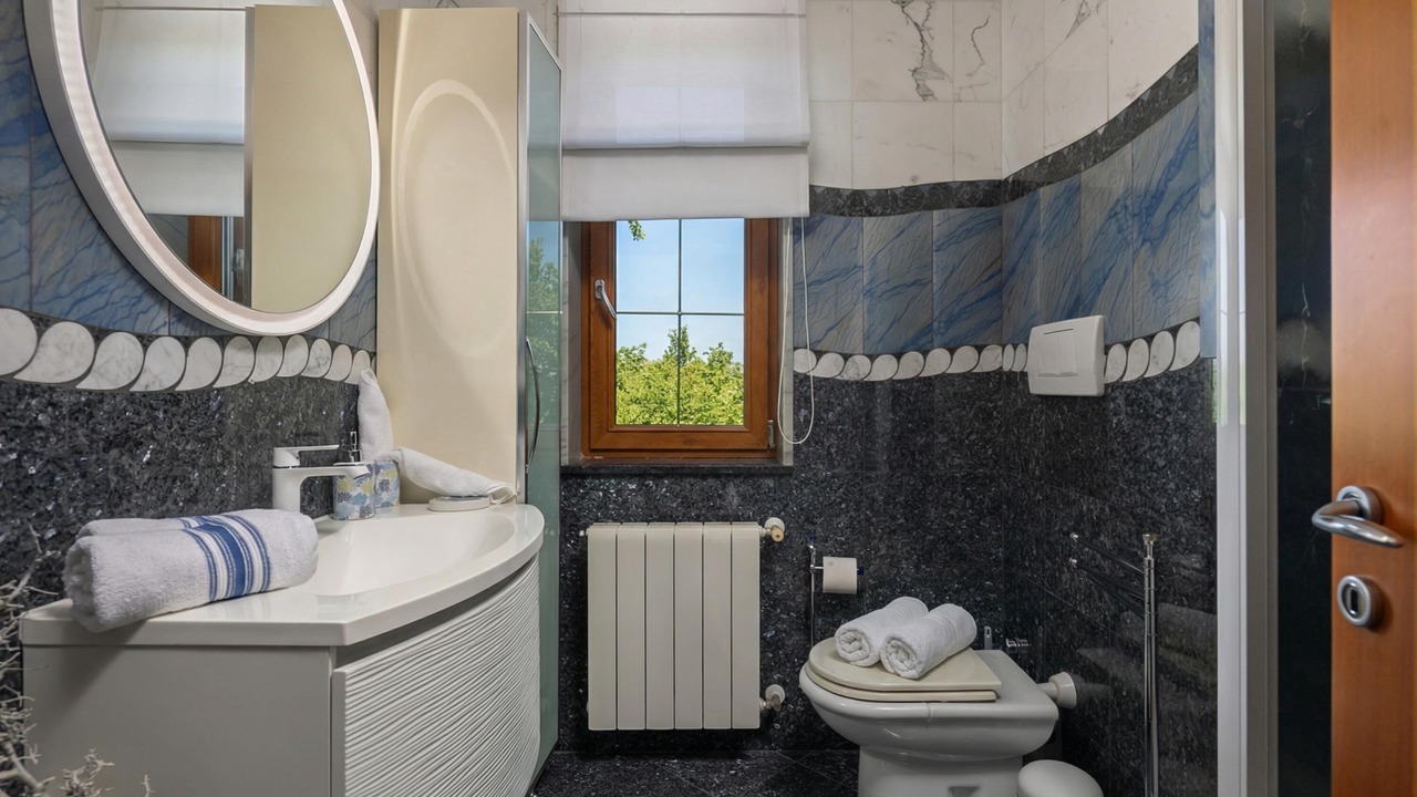 Photo of Bathroom in Presika