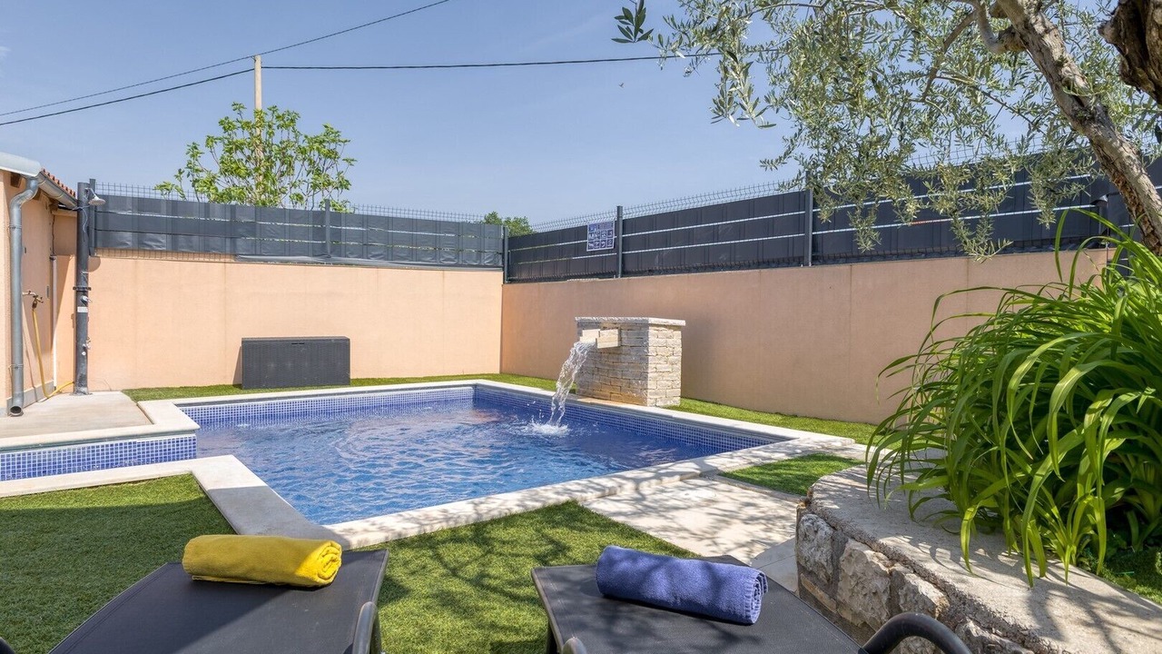 Photo of Outdoor in Vrznaveri