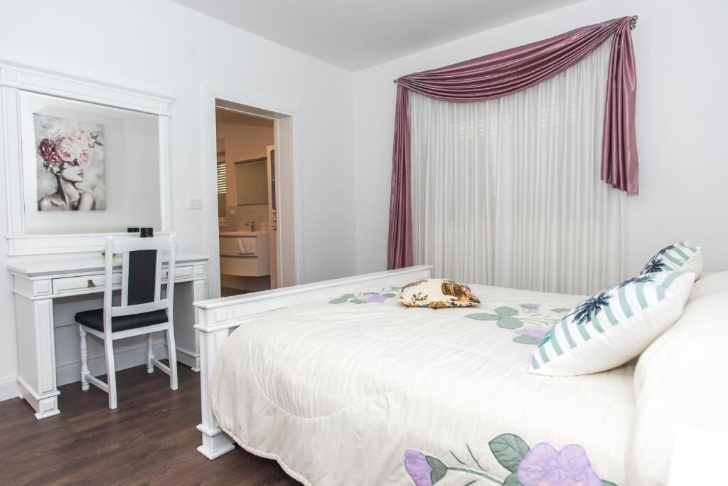 Photo of Bedroom in Seget