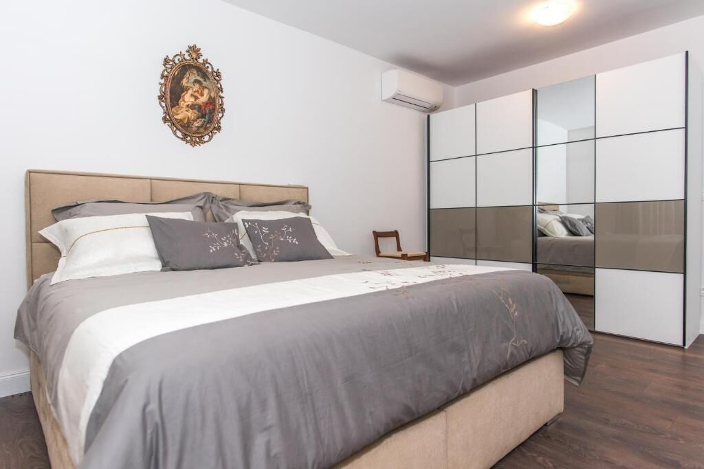 Photo of Bedroom in Seget