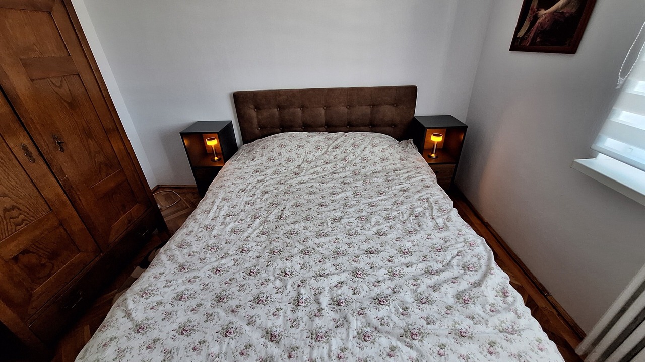 Photo of Bedroom in Center