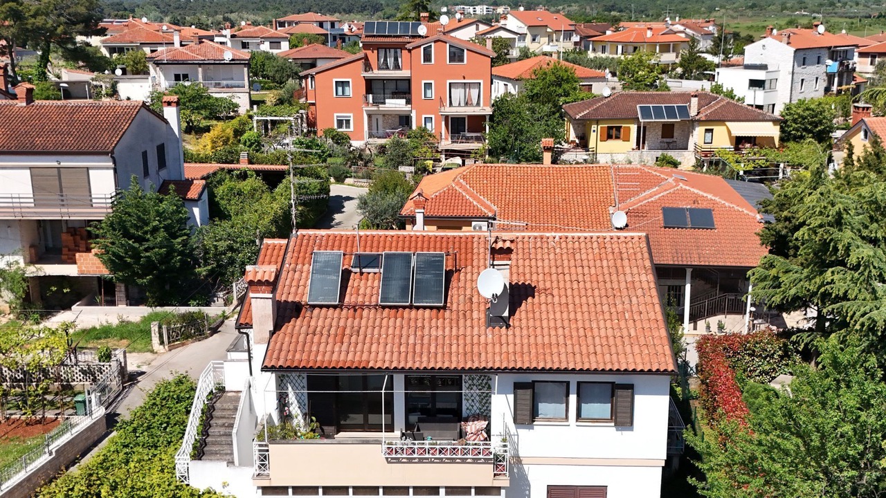 Photo of Outdoor in Murine