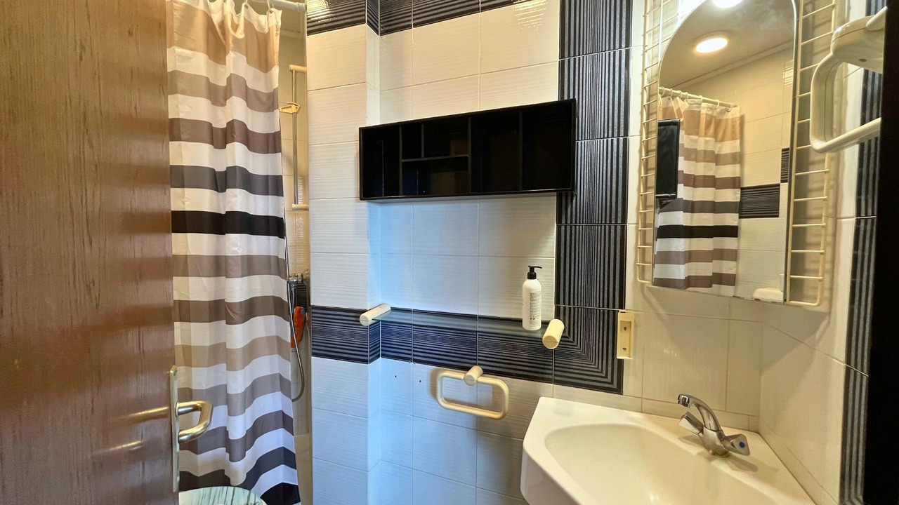 Photo of Bathroom in Murine
