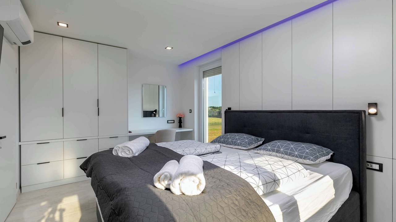 Photo of Bedroom in Pomer