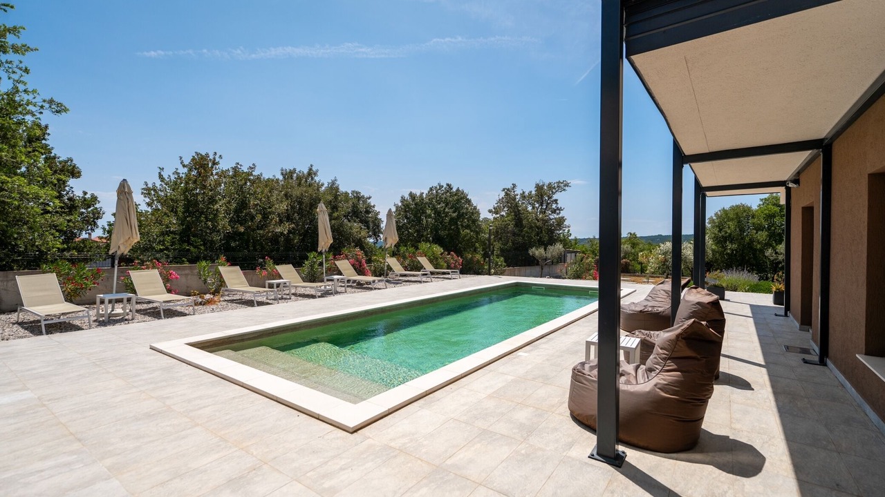 Photo of Outdoor in Brgod
