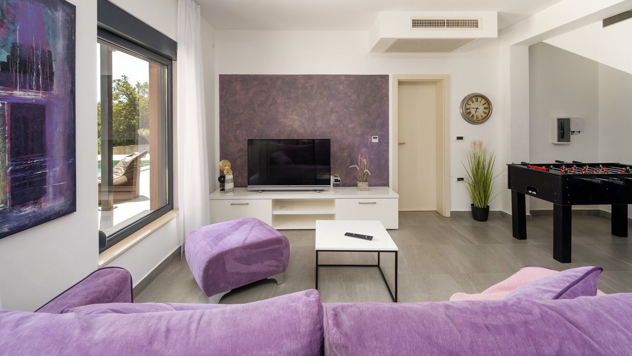 Photo of Livingroom in Brgod