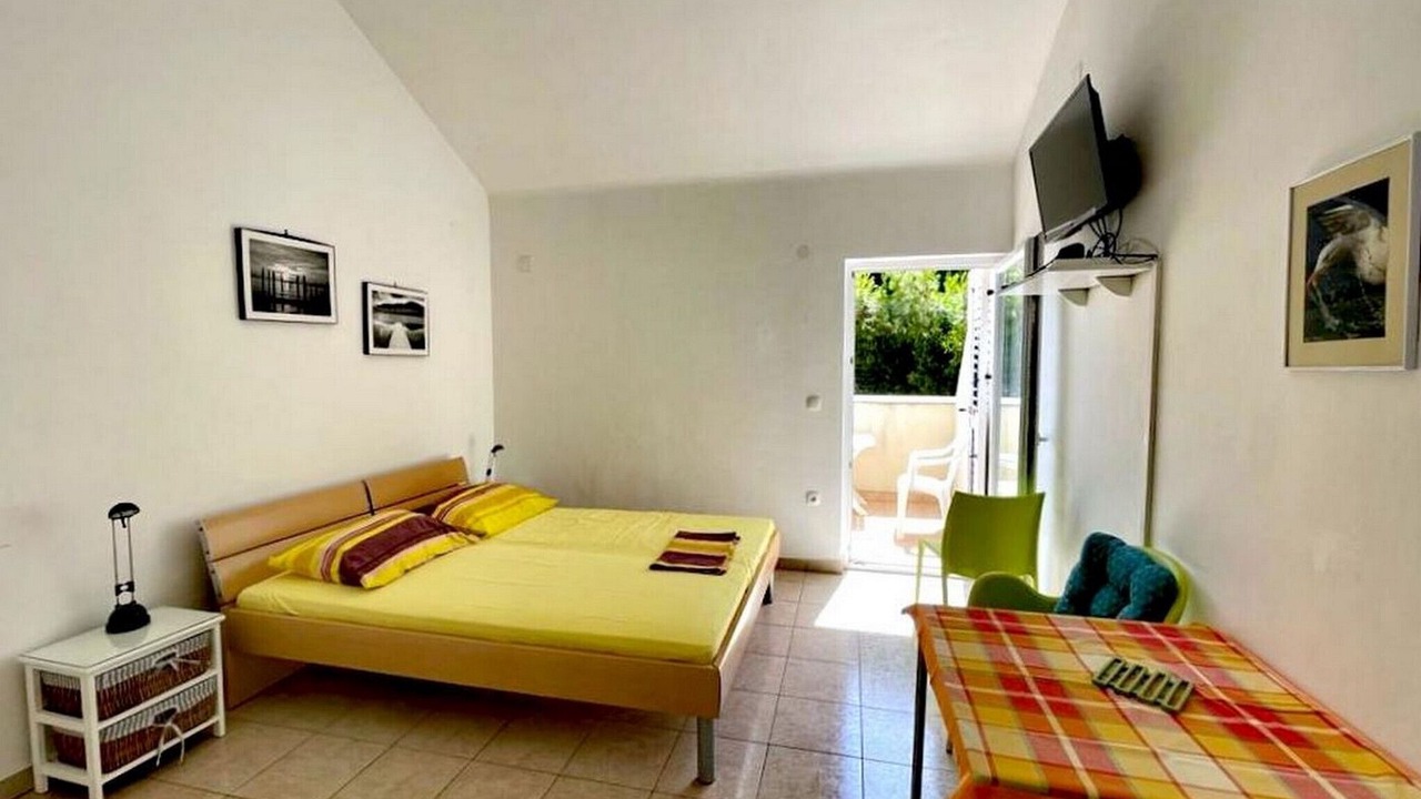 Photo of Livingroom in Molat