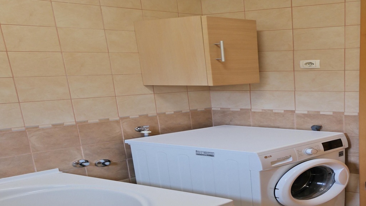 Photo of Bathroom in Buzdohanj