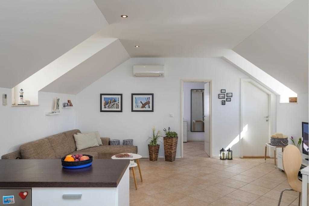 Photo of Livingroom in Pile
