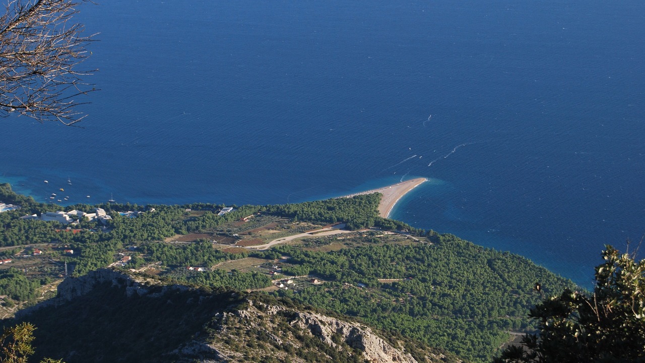 Photo of Outdoor in Cove Basina (Jelsa)