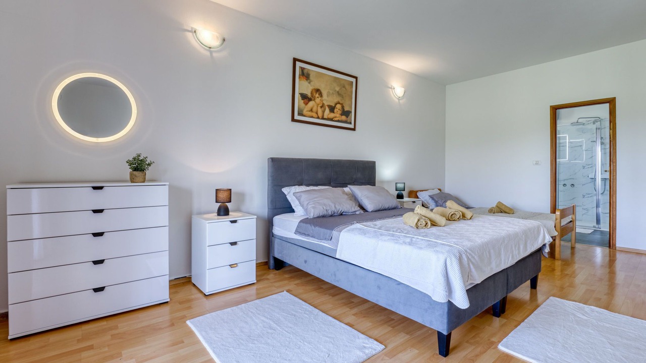 Photo of Others in Melnica