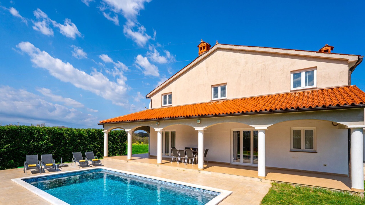 Photo of Others in Melnica