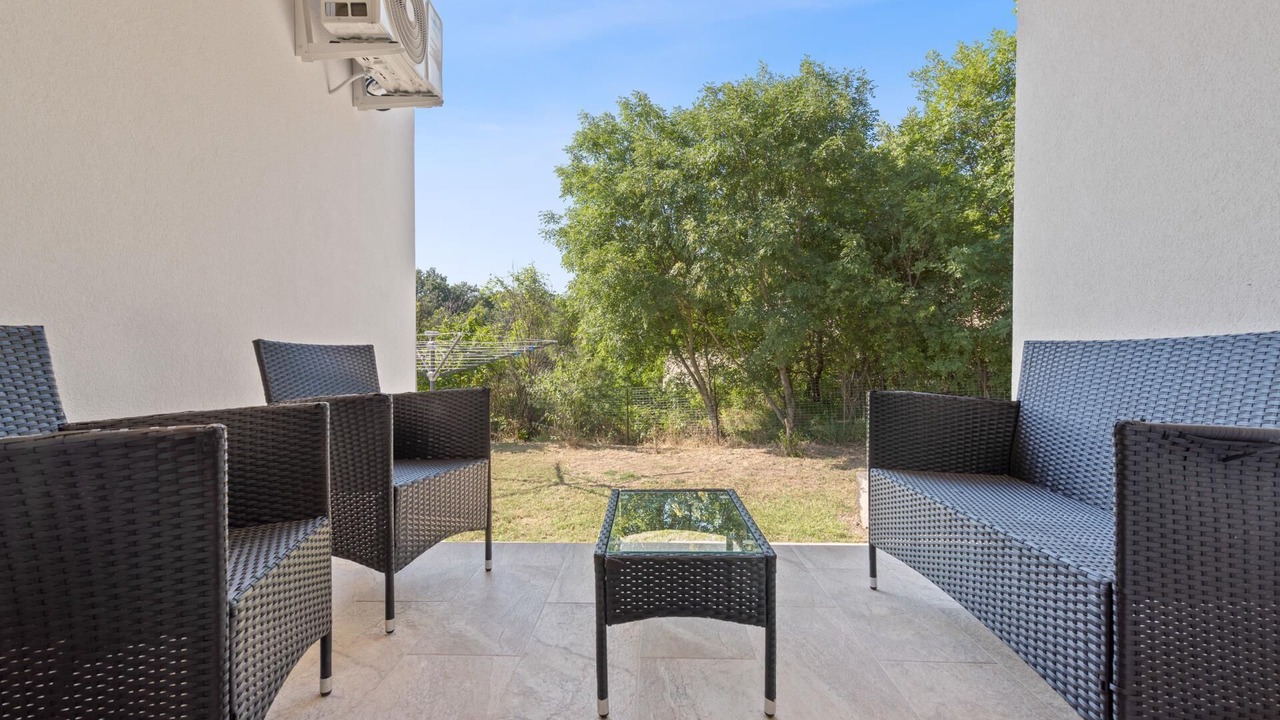 Photo of Patio Balcony in Rogocana