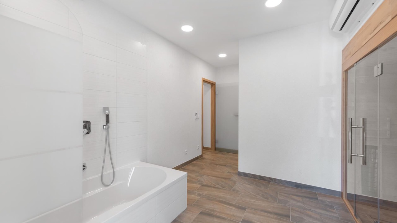 Photo of Bathroom in Rogocana