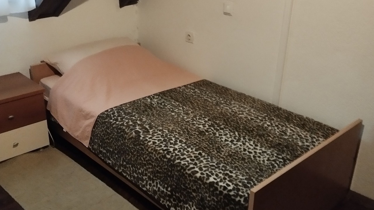 Photo of Bedroom in Cove Parja