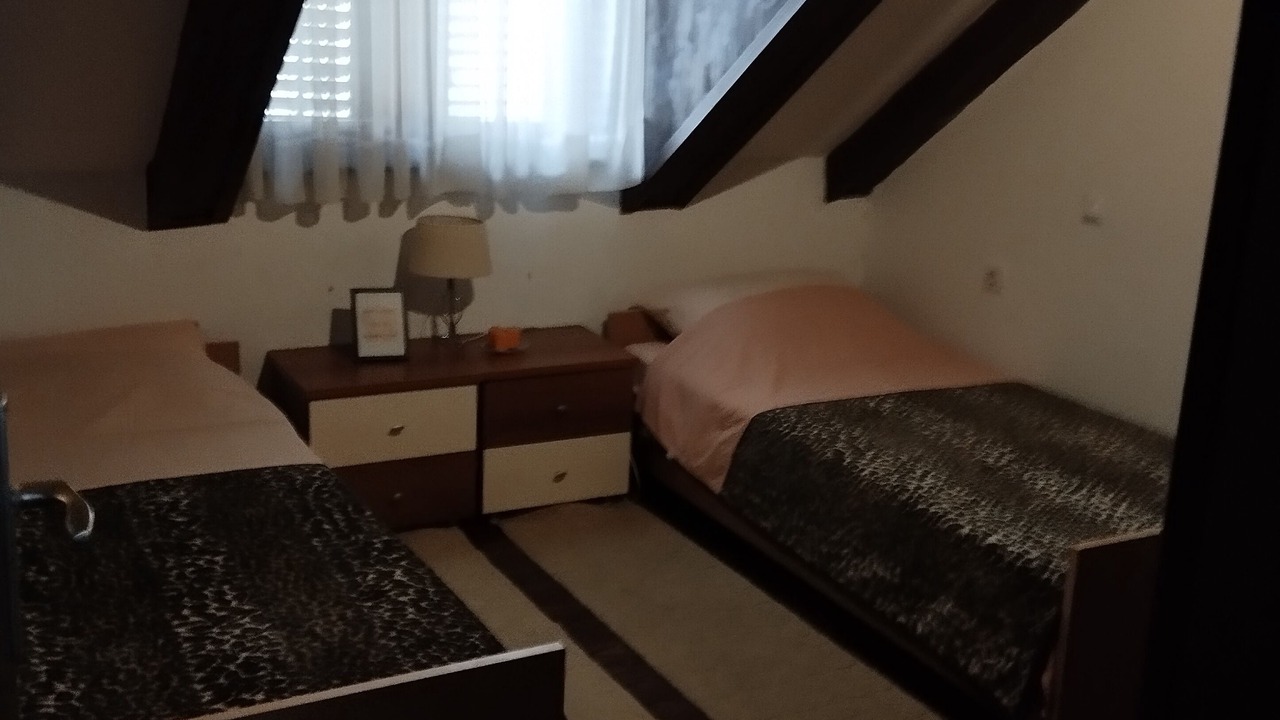 Photo of Bedroom in Cove Parja