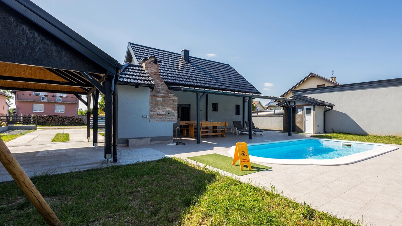 Photo of Outdoor in Borovo