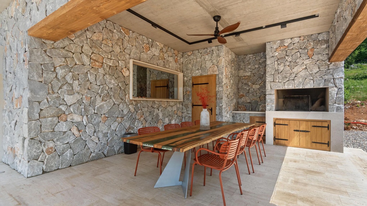 Photo of Outdoor in Dicmo