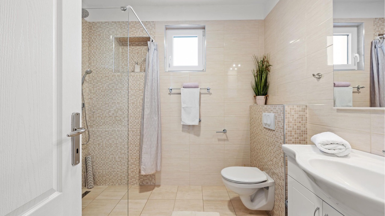 Photo of Bathroom in Bicine
