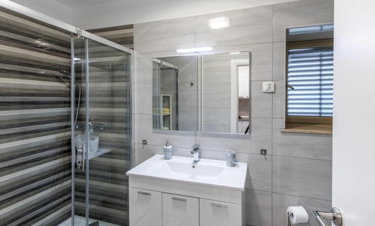 Photo of Bathroom in Murine
