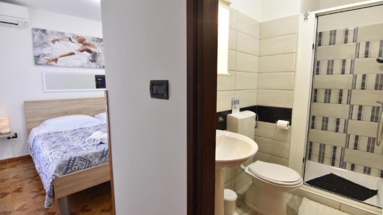 Photo of Bathroom in Murine