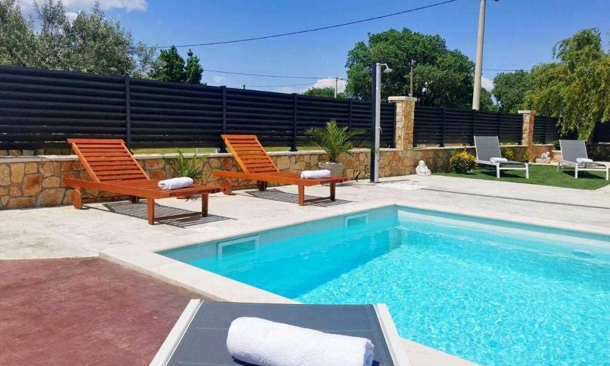 Photo of Outdoor in Oklaj