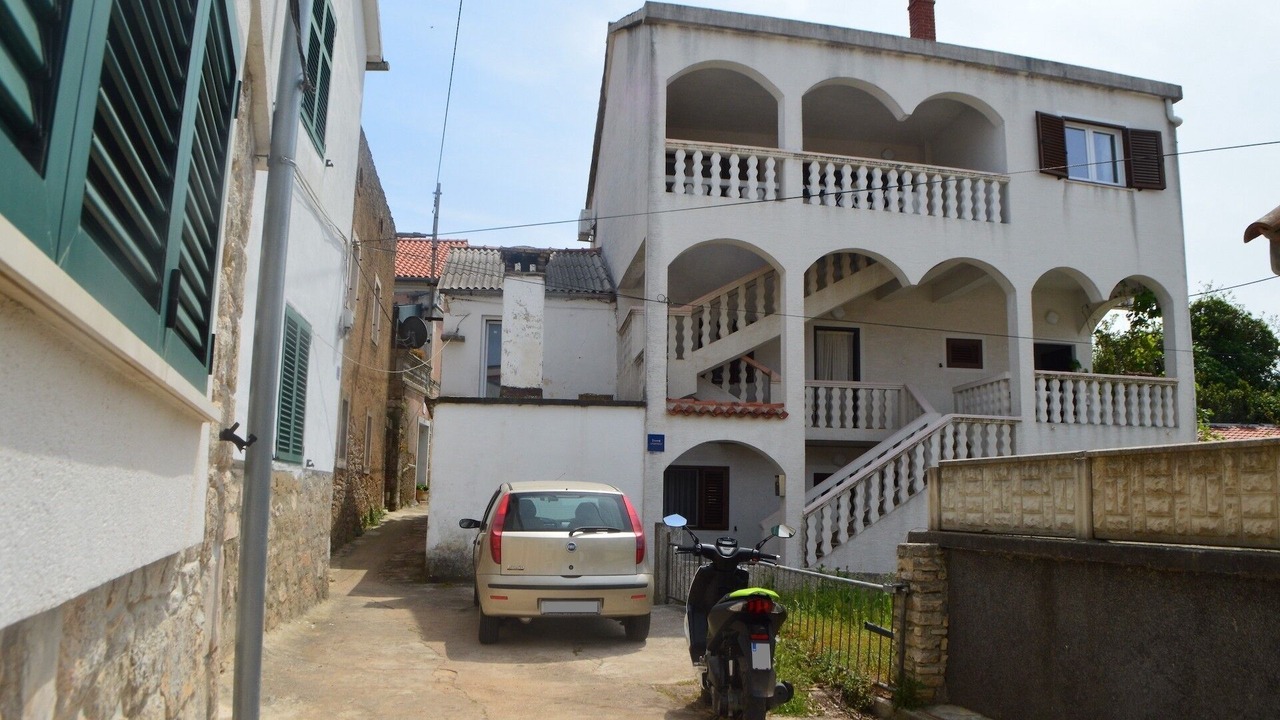 Photo of Outdoor in Lukoran