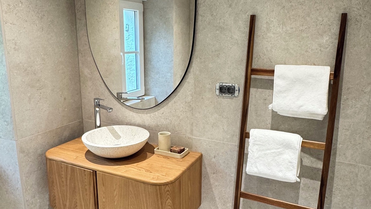 Photo of Bathroom in Cove Makarac (Milna)