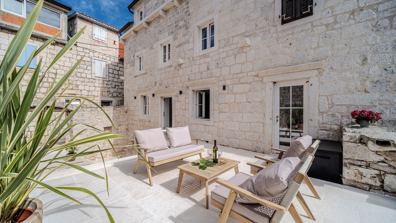 Photo of Patio Balcony in Cove Makarac (Milna)