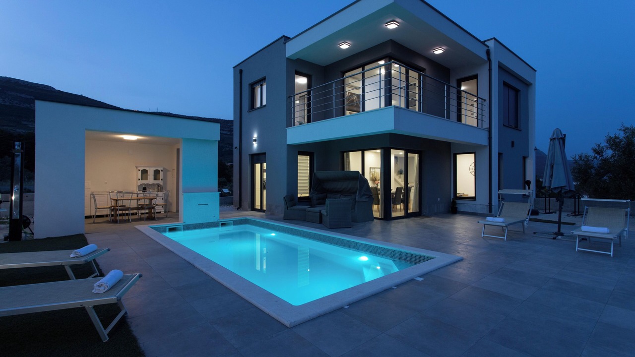 Photo of Outdoor in Rudine