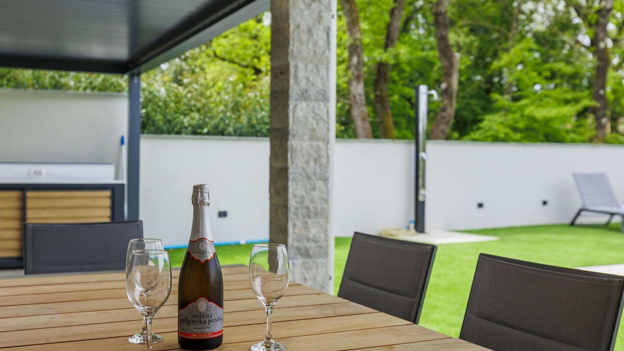 Photo of Patio Balcony in Babici