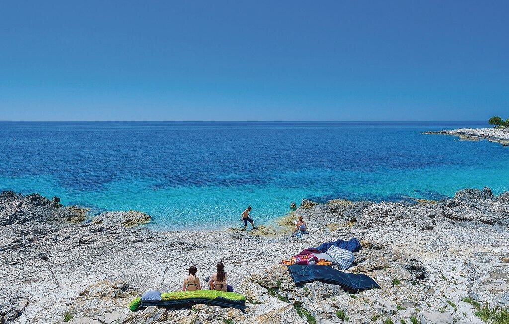 Photo of Others in Dragove